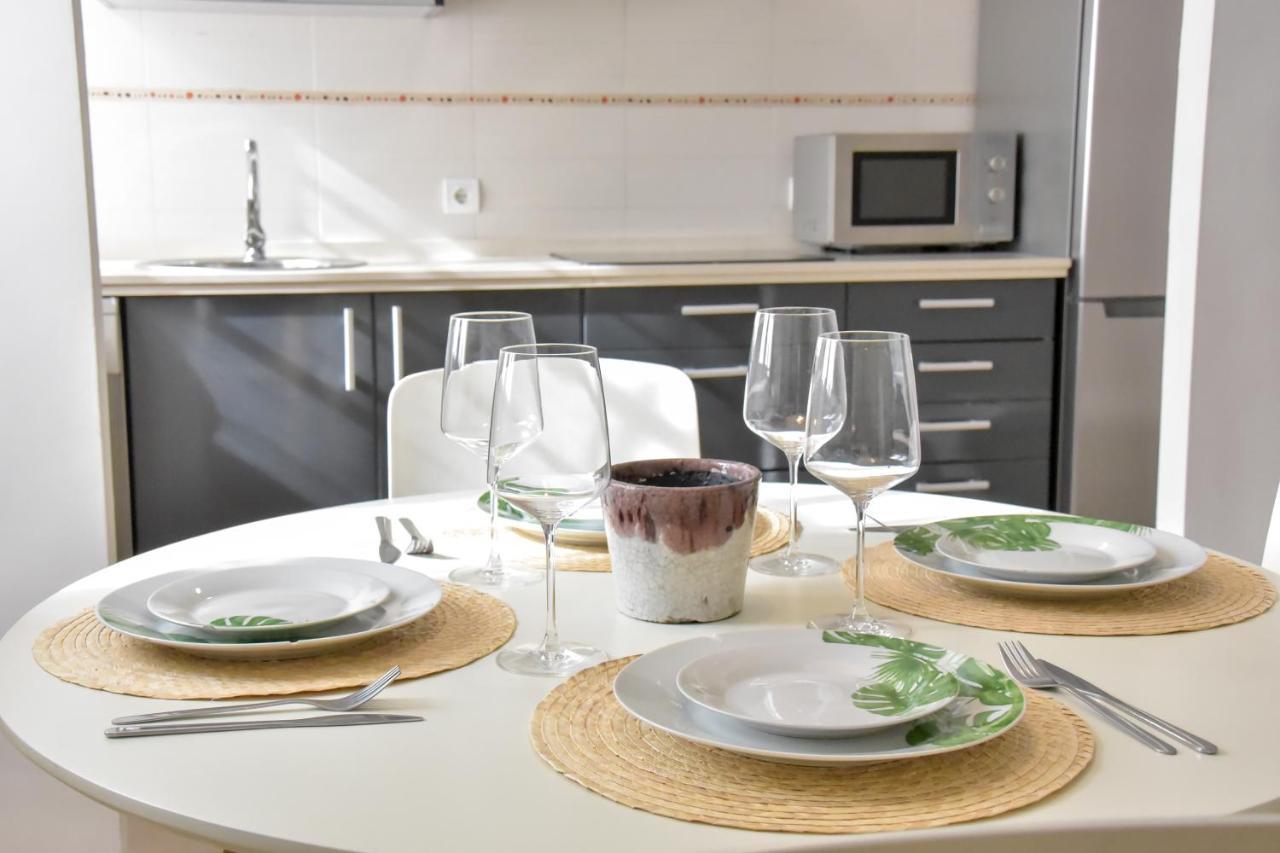 New! Retro Apartment In Central Neighbourhood Sevilla Exteriör bild